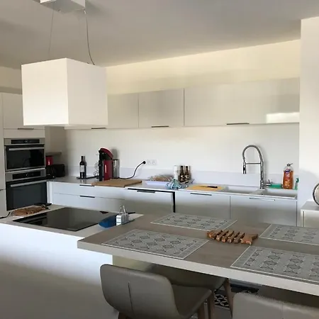 De Tourisme 5* Vecchio Porto-Vecchio (Corsica)